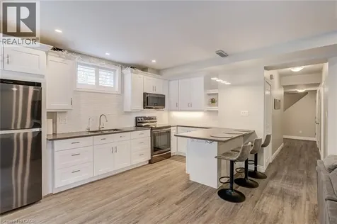 22 Rooke Court Guelph ON N1K 0B8
