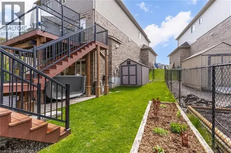 22 Rooke Court Guelph ON N1K 0B8