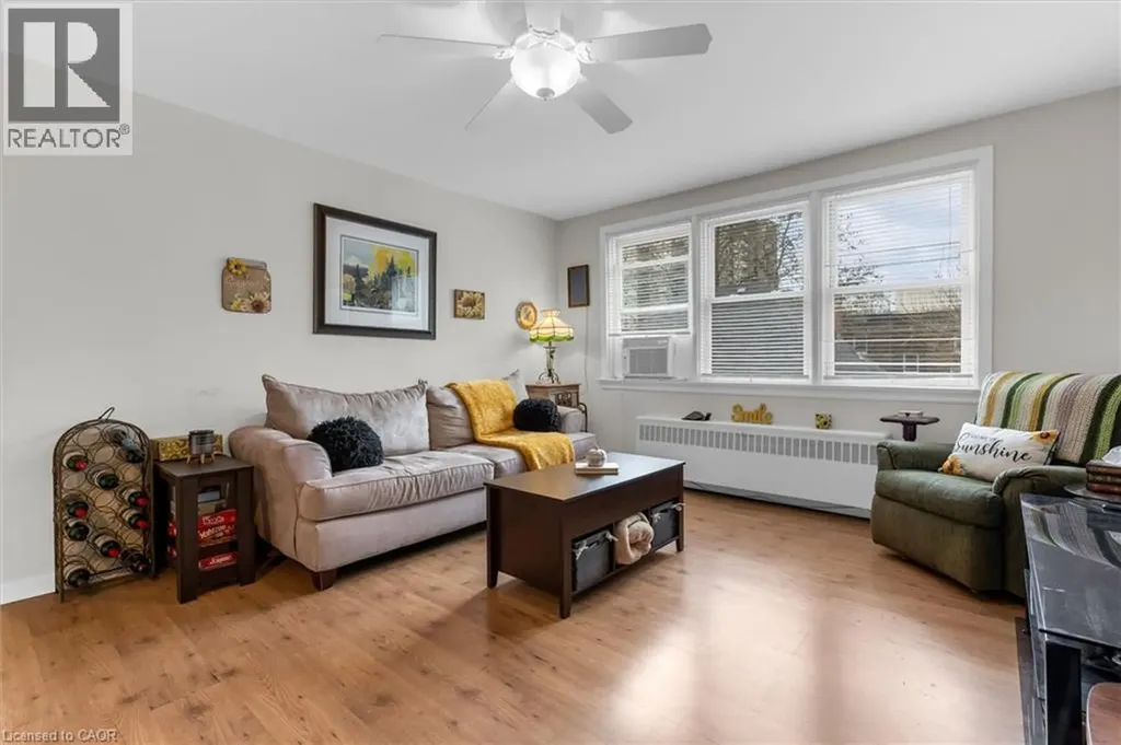 4 Robinson Street Hamilton ON L8P 1Y5