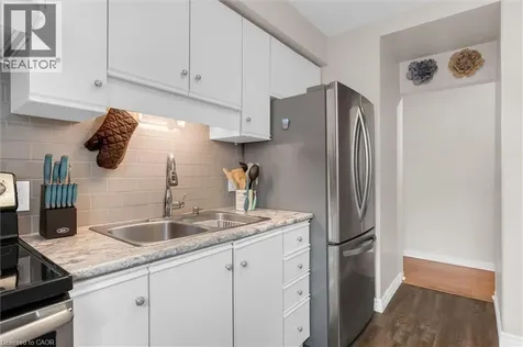 4 Robinson Street Hamilton ON L8P 1Y5