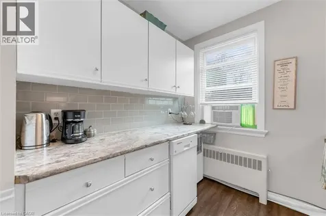 4 Robinson Street Hamilton ON L8P 1Y5