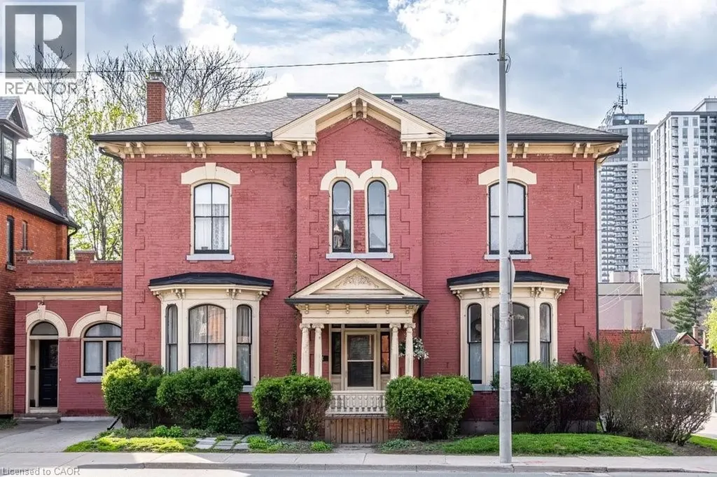 58 Wellington Street South Hamilton ON L8N 2R1