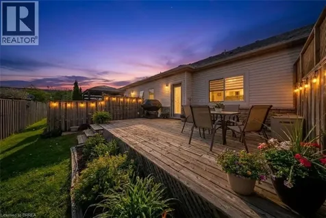 10 Cobblestone Drive Paris ON N3L 4G9