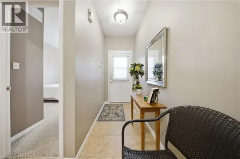10 Cobblestone Drive Paris ON N3L 4G9