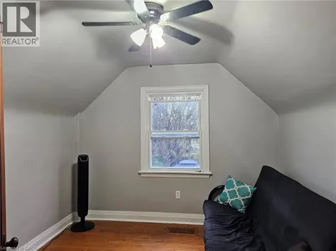75 Barons Avenue South Hamilton ON L8K 2Y4