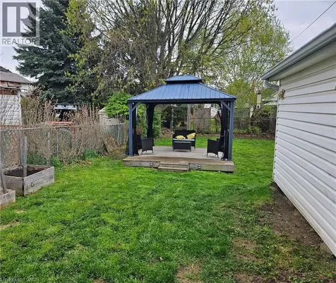 75 Barons Avenue South Hamilton ON L8K 2Y4