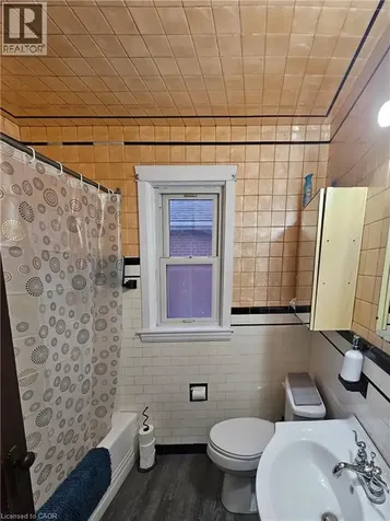 75 Barons Avenue South Hamilton ON L8K 2Y4