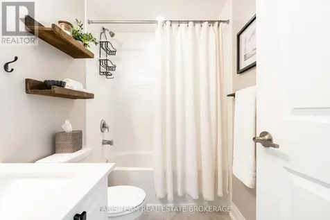 54 Koda Street Barrie ON L9J 0J6