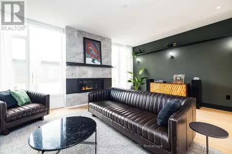 330 Kenwood Avenue Ottawa ON K1Z 8N2
