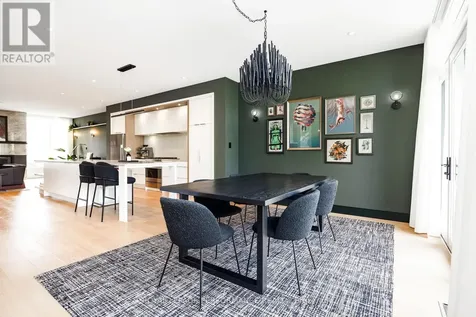330 Kenwood Avenue Ottawa ON K1Z 8N2