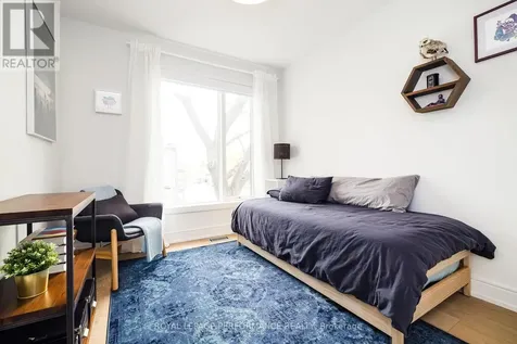 330 Kenwood Avenue Ottawa ON K1Z 8N2