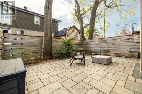 330 Kenwood Avenue Ottawa ON K1Z 8N2
