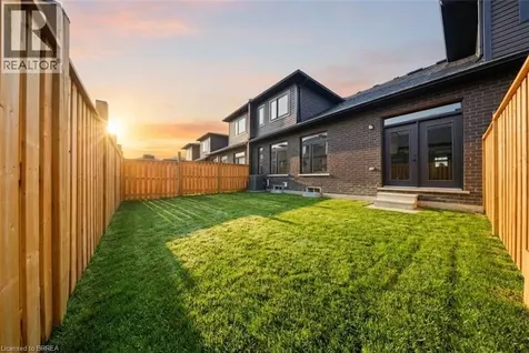 30 Bensley Lane Hamilton ON L9C 0E7