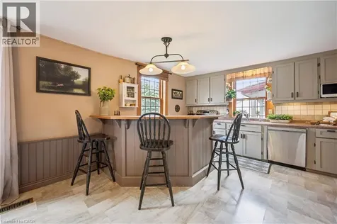 630 Robert Ferrie Drive Kitchener ON N2P 2R4
