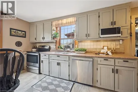 630 Robert Ferrie Drive Kitchener ON N2P 2R4