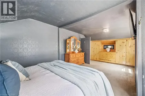 630 Robert Ferrie Drive Kitchener ON N2P 2R4