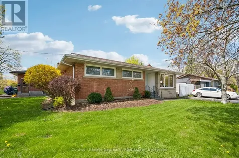 92 Victoria Road North Guelph (st. George's) ON N1E 5H2