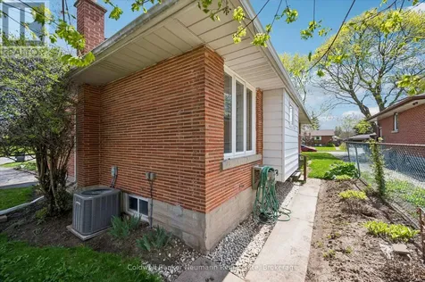 92 Victoria Road North Guelph (st. George's) ON N1E 5H2
