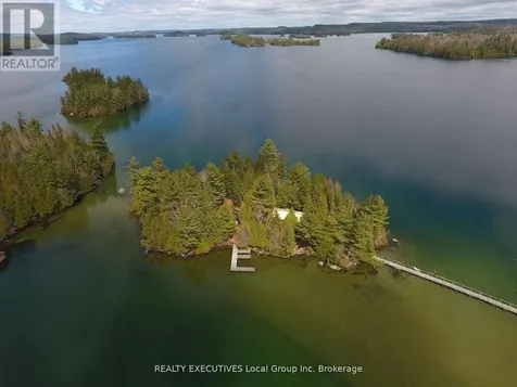 2 Island 939 Temagami ON P0H 2H0