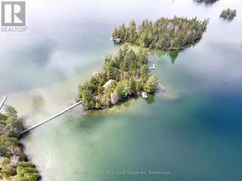 2 Island 939 Temagami ON P0H 2H0