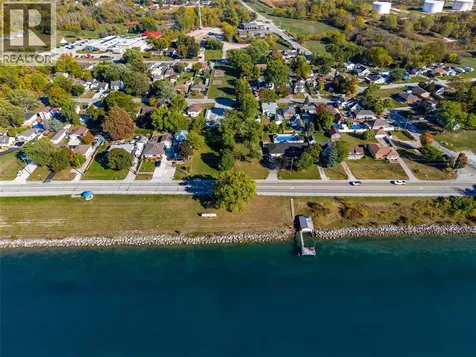 2002 St. Clair Parkway Sarnia ON N7T 7H5