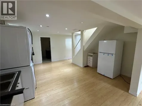 116 Zieman Crescent Cambridge ON N1T 2H5