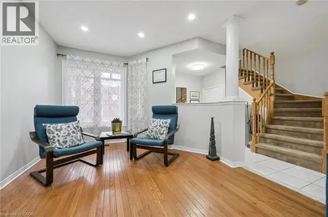 833 Scollard Court Mississauga ON L5V 2B4
