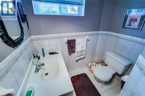 337 Mcneilly Road Stoney Creek ON L8E 5H4