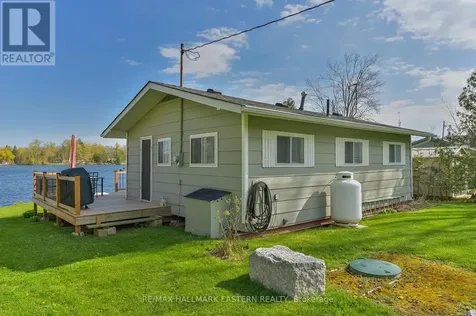 1095 Island View Drive Otonabee-south Monaghan ON K0L 1B0