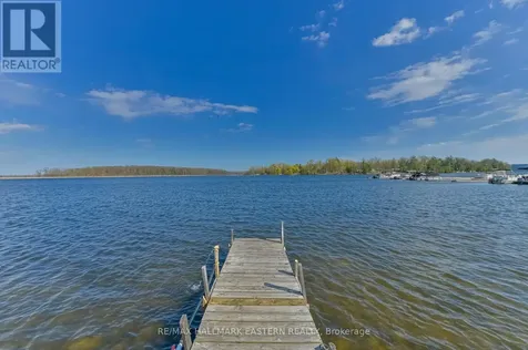1095 Island View Drive Otonabee-south Monaghan ON K0L 1B0