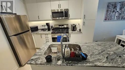 5 Spooner Crescent Collingwood ON L9Y 1T3