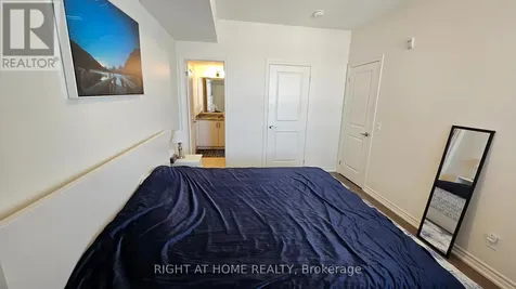 5 Spooner Crescent Collingwood ON L9Y 1T3