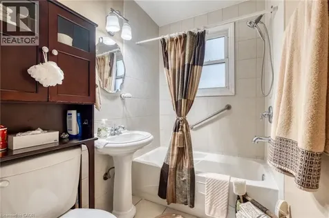 148 Gray Road Stoney Creek ON L8G 3V2