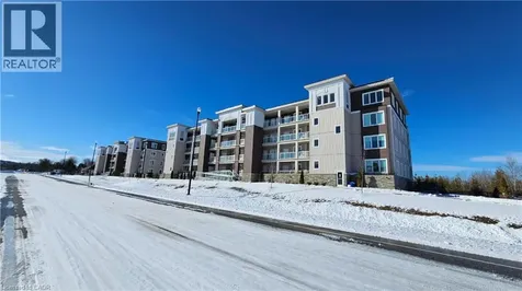 5 Spooner Crescent Collingwood ON L9Y 1T3