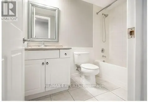 8 Harris Street Cambridge ON N1R 8R1