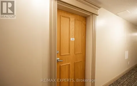 8 Harris Street Cambridge ON N1R 8R1