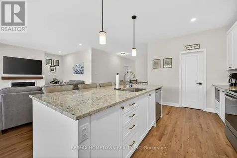 1253 Potter Drive Brockville ON K6V 0G8