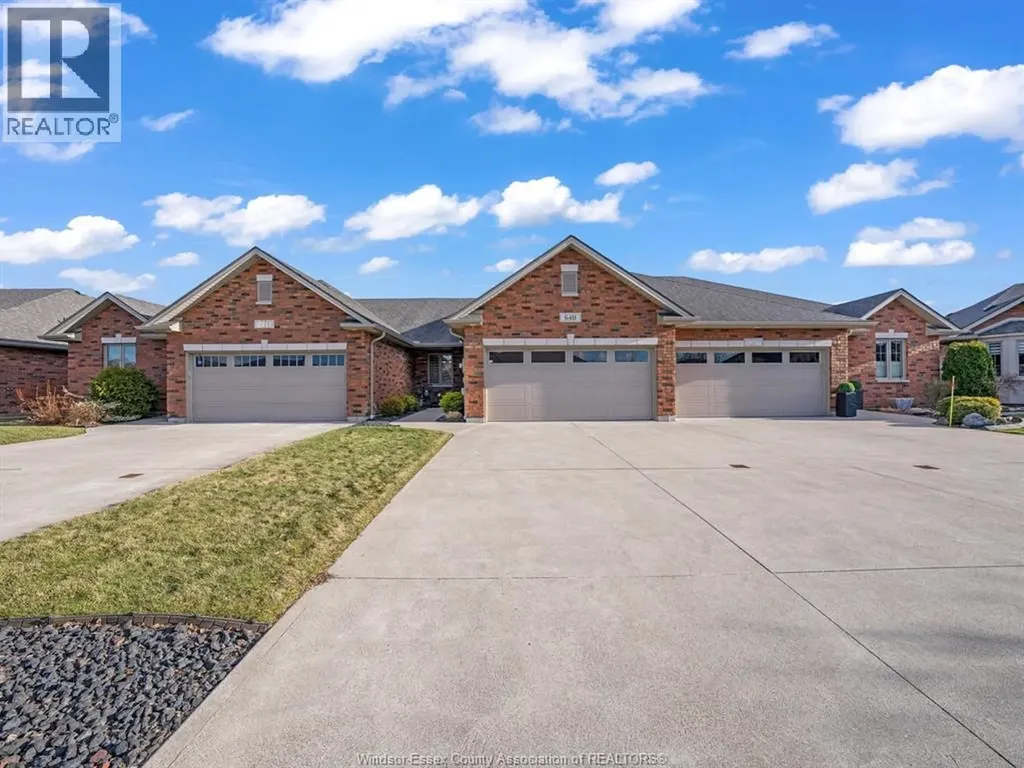 640 Commisso Crescent Lasalle ON N9H 0C2
