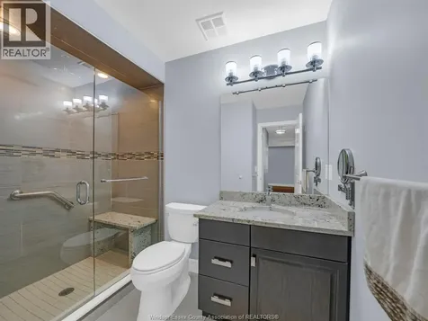 640 Commisso Crescent Lasalle ON N9H 0C2