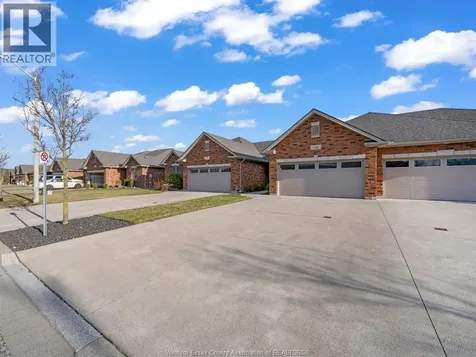 640 Commisso Crescent Lasalle ON N9H 0C2