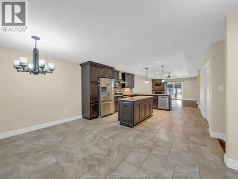 640 Commisso Crescent Lasalle ON N9H 0C2