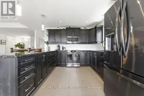 19 Nick Street Petawawa ON K8H 0C2