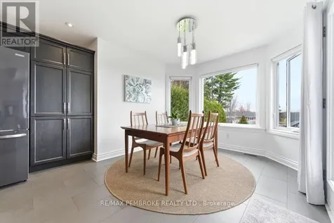 19 Nick Street Petawawa ON K8H 0C2