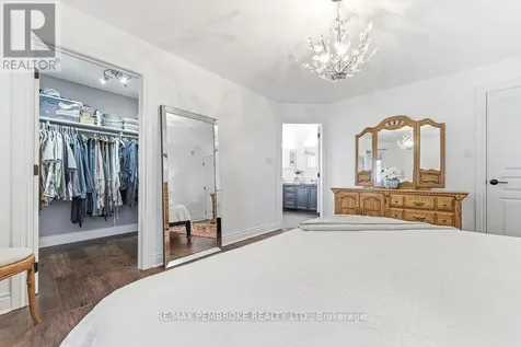 19 Nick Street Petawawa ON K8H 0C2