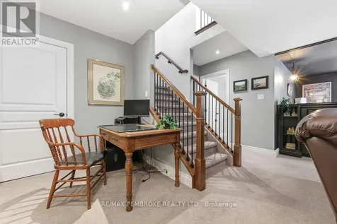 19 Nick Street Petawawa ON K8H 0C2