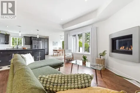 19 Nick Street Petawawa ON K8H 0C2