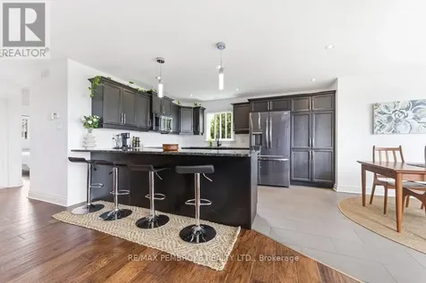 19 Nick Street Petawawa ON K8H 0C2
