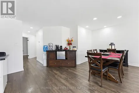 60 St Patrick's Drive Brantford ON N3T 6L4