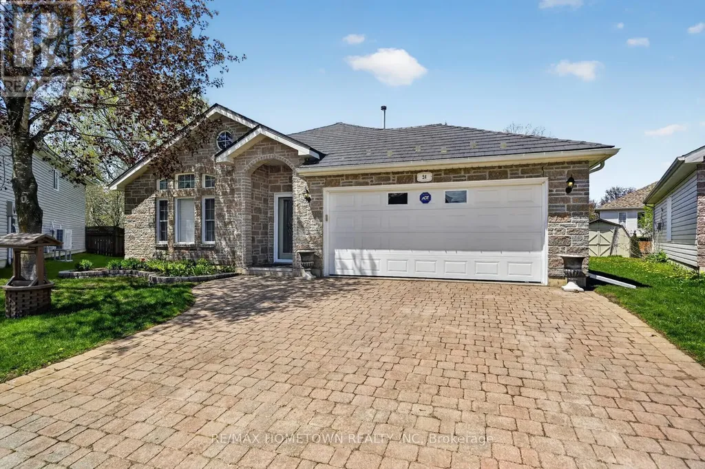 24 Regency Place Brockville ON K6V 7M5