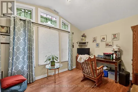 24 Regency Place Brockville ON K6V 7M5